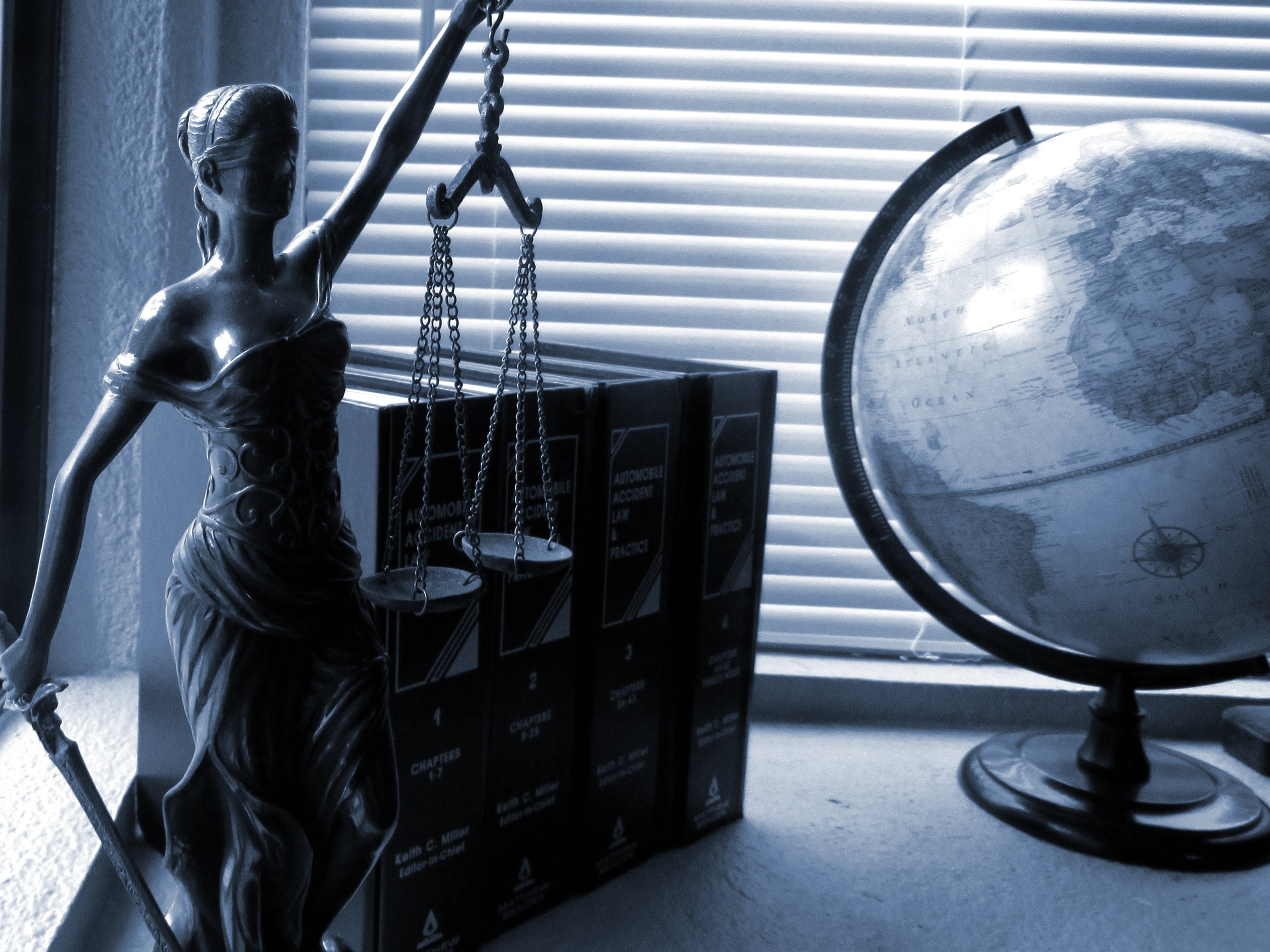 Justitia – Kanzlei Seuß & Partners